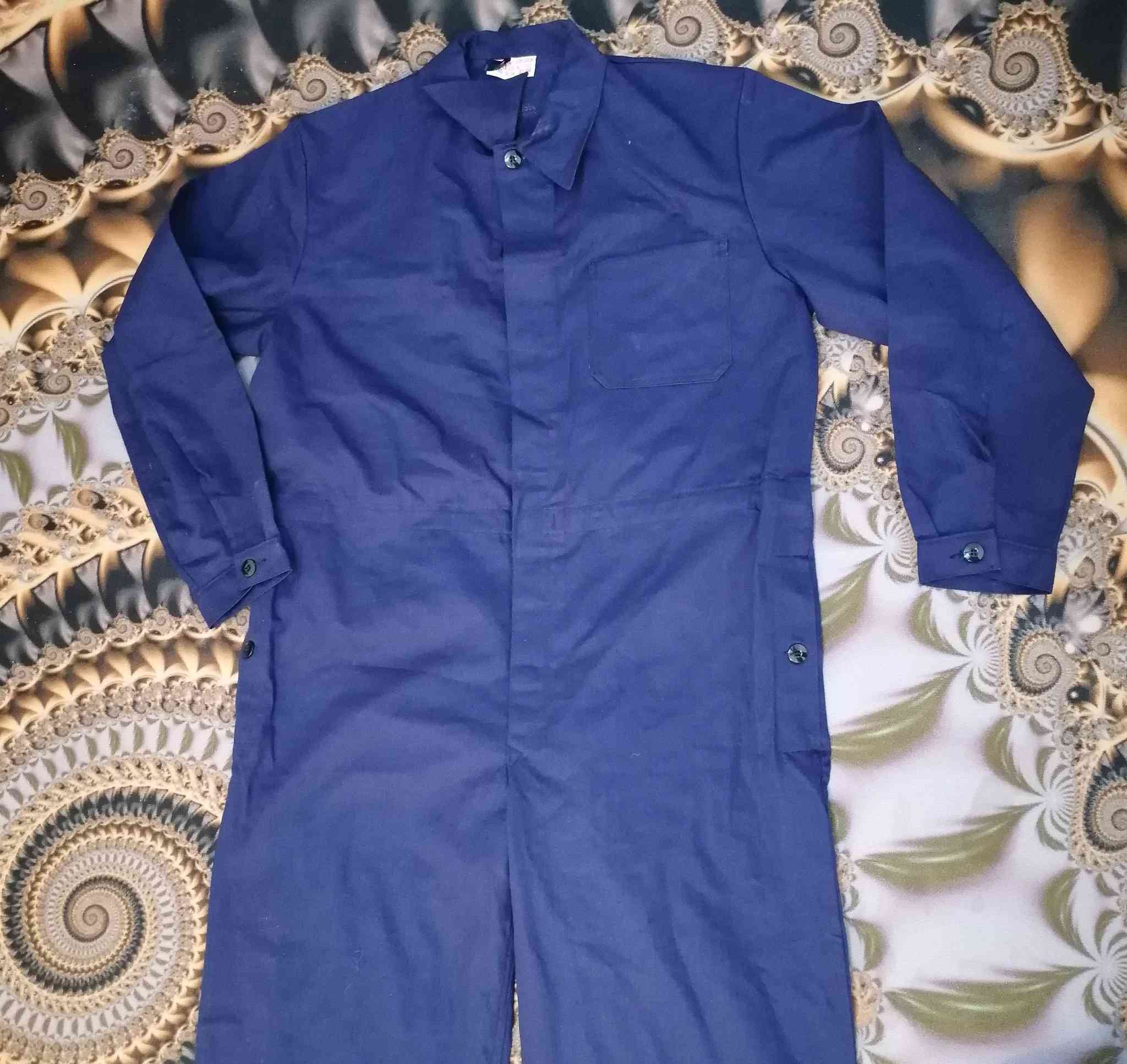 بدلات عمل باله اوربي اصلي درجة اوله شرط الماني يطالي ##


**إذا كنت صاحب هذا الإعلان وتريد حذفه لأي سبب، رجاءا أرسل رسالة إلى الدعم الفني**