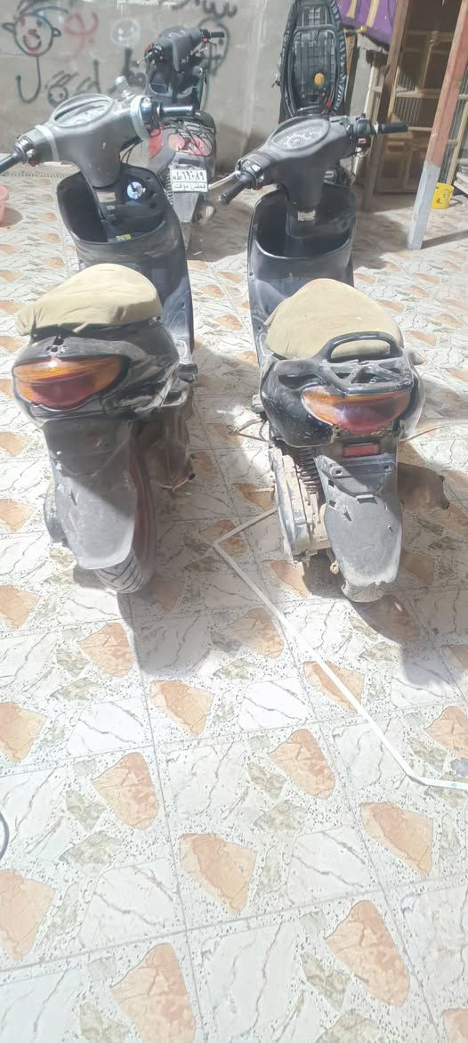 سلام عليكم اكززات خبط للبيع ثنيناتهن ب450 وبيهن مجال بسيط راسلي خاص وكلك شبيهن مابيهن مكان كربلاء البوبيات واتساب***********
