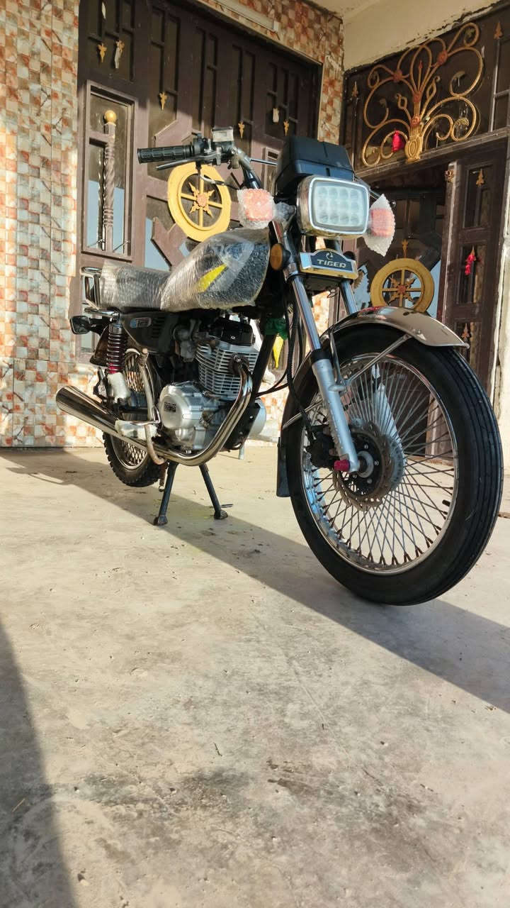 تاكير سونك موديل 2023 كفاله عامه اوراق أصولي  فول نضافه السعر 575وبيهه مجال ‏‪***********‬‏ ‬‏المكان الصويره طريق بيت سيد ربيع
