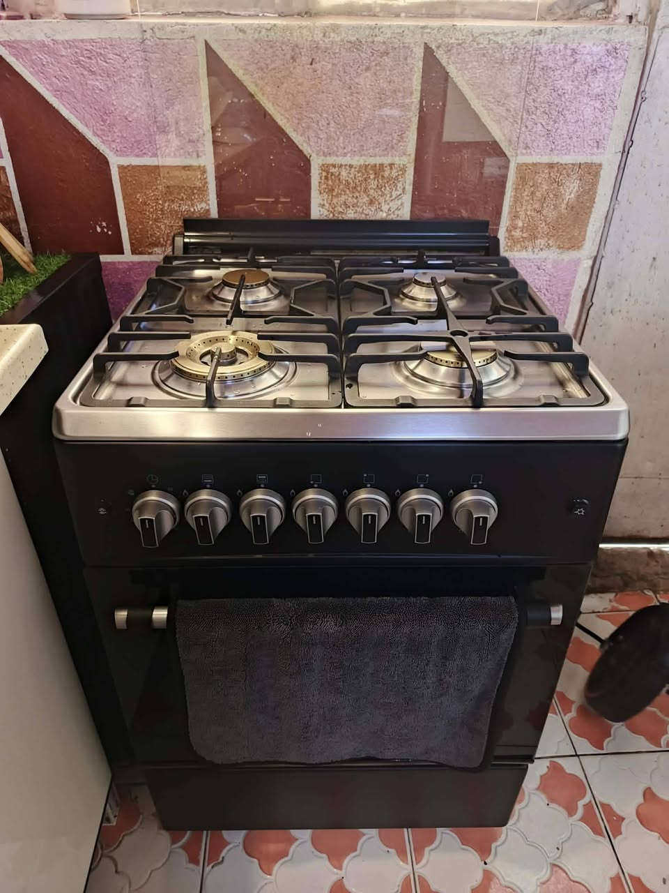 بيع مستعجل 
طباخ جديد مشتري ب350 استعمال قليل يردو ب250 بي مجال 
حلة شارع 30


**إذا كنت صاحب هذا الإعلان وتريد حذفه لأي سبب، رجاءا أرسل رسالة إلى الدعم الفني**