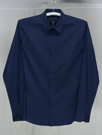 قميص ماركه (H&M)سوبر كريمه القياس  M النطاف💯/💯  يوجد توصيل 🚚 (بغداد -م...