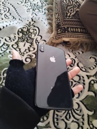 آيفون XS ماكس • مكفول • نضافه ٩٠