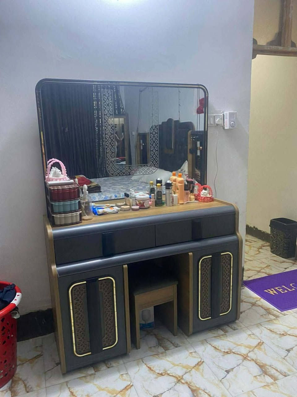 غرفة نوم للبيع 10قطع سعر مليون ونص وتخم ب500مكان حلة شارع 80طريق النجف 🎀 ملاحظة اني  مندوبة شعندك غرفة نوم للبيع او غراض منزلية دزلي خاص ابيعهن الة بعمولة بسيطة بعد البيع اخذ


**إذا كنت صاحب هذا الإعلان وتريد حذفه لأي سبب، رجاءا أرسل رسالة إلى الدعم الفني**