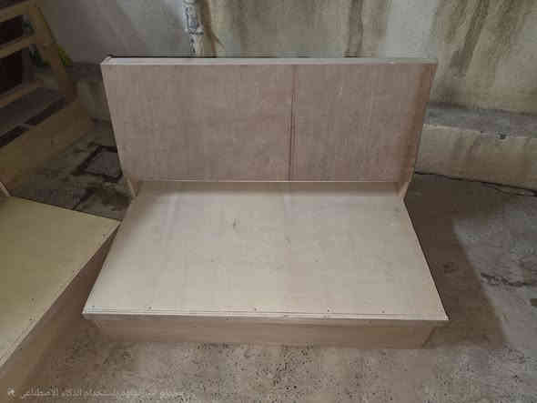 للبيع – ديوان جديد بالكامل
للراغبين بالشراء… عندي ديوان جديد جداً مثل ما موضح بالصور، نظيف وما مستخدم إلا استخدام خفيف.

المواصفات:

٧ قطع بطول ١٢٠ سم لكل قطعة

قطعتين زاوية

قطعة صغيرة إضافية

جاهز وما يحتاج أي تصليح

السعر مناسب للجادين فقط.
للتواصل والاستفسار: ***********   و   ***********
