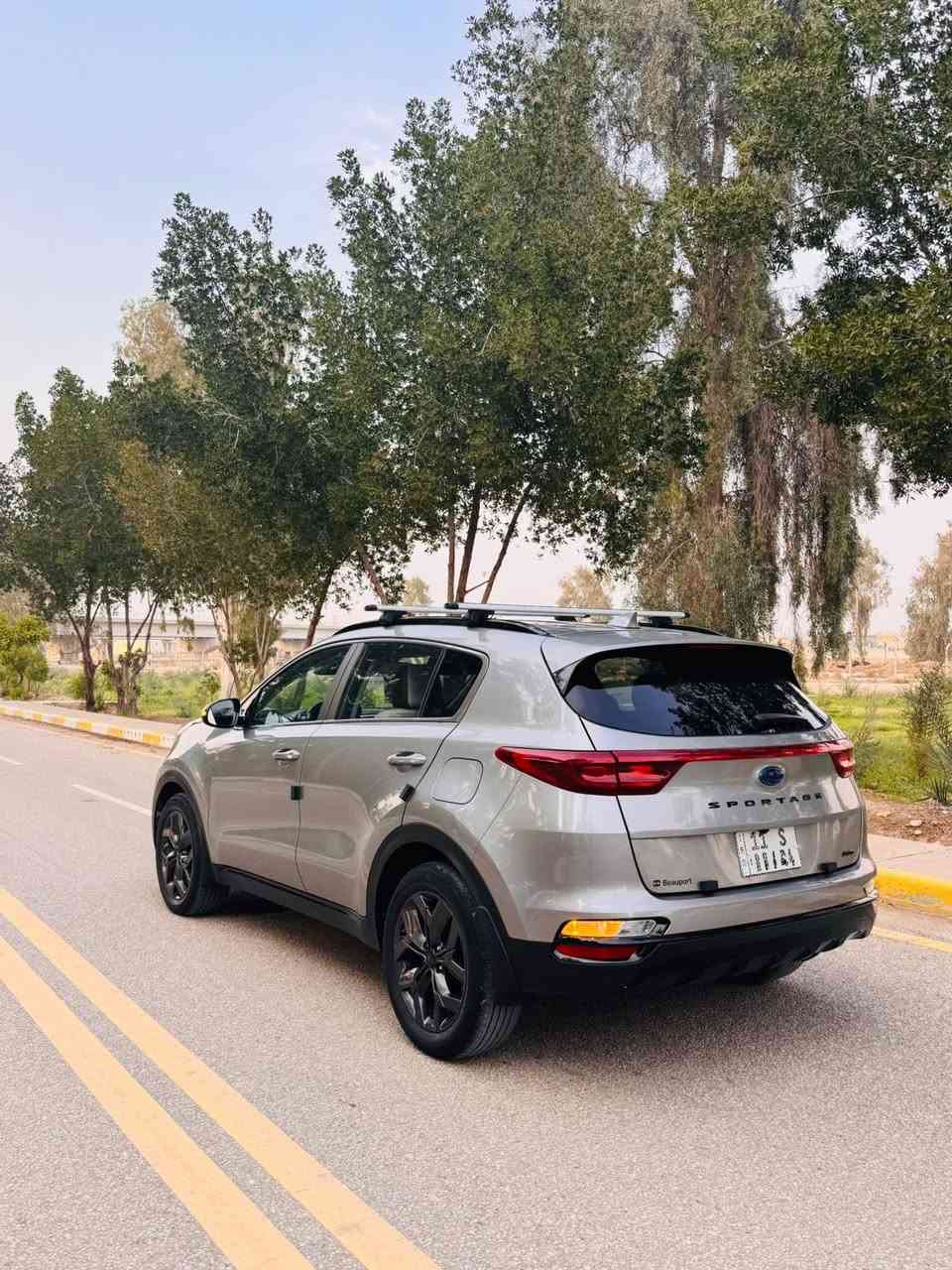 سبورتج
موديل 2022
رقم بغداد 
حادث بنيد فقط بدون دواخل 
مكينة 2400
فور ويل  
تبريد قطعتين 
ردار 
شاشة 
كامرة 
تحكمات 
جاهزة 
حدايدة 
مري شفط 
صور الحادث مرفقه بالمنشور
مكاني بابل مسيب
***********
