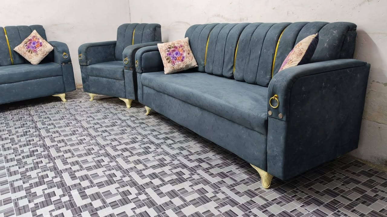 تخم 10مقاعد تسكام نظيف اخو الجديد العنون كربلاء والسعر 300 و استفسار ***********
