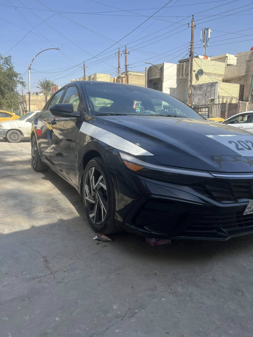 سلام عليكم الإنتر 2025  حادثه بنيد مبدل نفس ألون وقطعتين بارد بسمي رقم بغداد محرك 2000 ماشيه 9000 السعر 150بيهً مجال بسيط مكاني بغداد الشعب ***********
