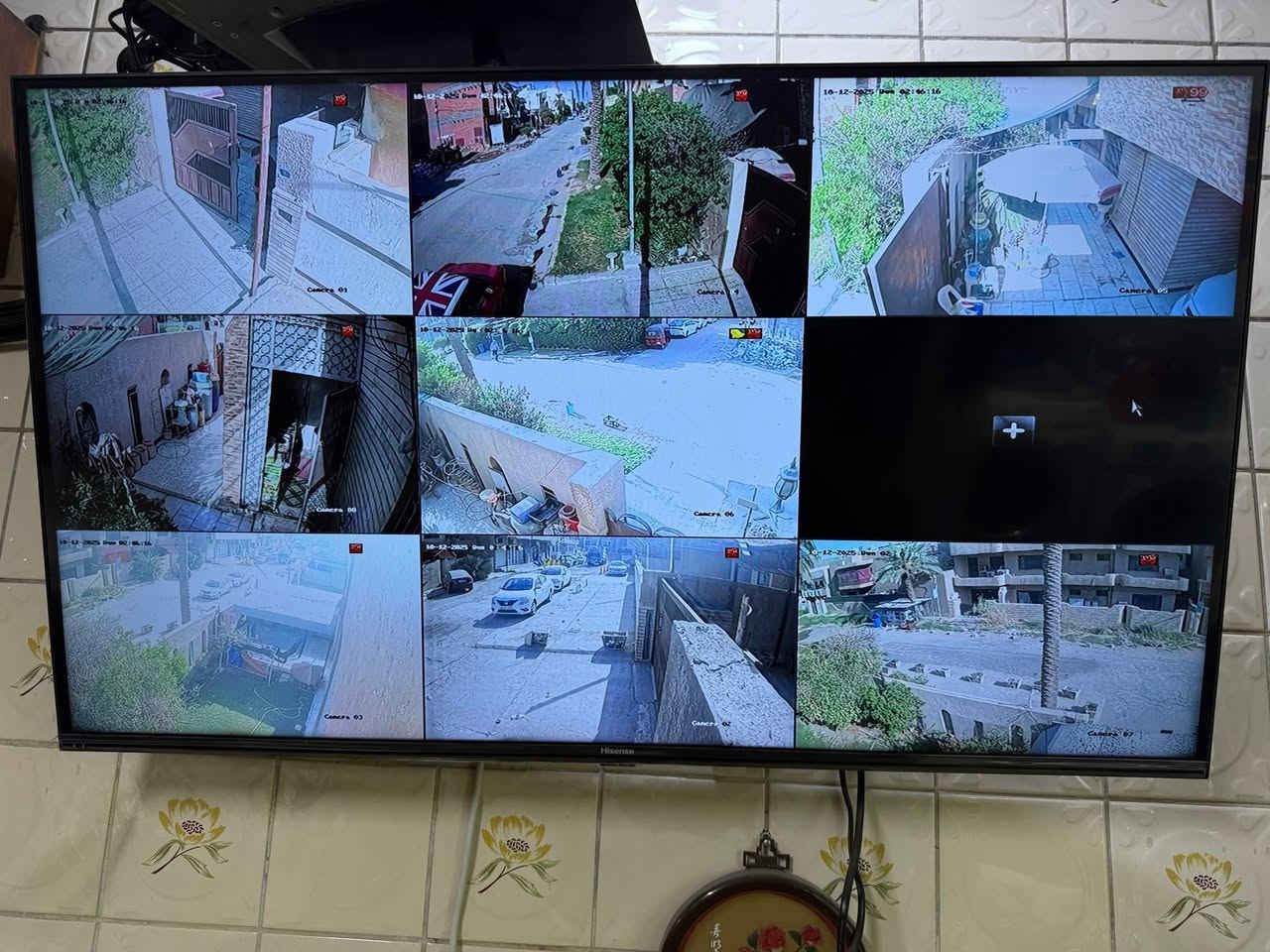 جانب من اعمالنا تجهيز ونصب كاميرات مراقبه نوع هيكفجن الاصلي 5mb. لبيت الاخ العزيز عمار رعد مريزات
مع كادر متميز وضمان حقيقي بعد الخدمه 
- مستعدون نصب جميع انواع الكاميرات (دهوا - هيكفجن - اسوار - سامسونج - هايلوك) 
- مستعدون نصب كاميرات analog  
- نصب كاميرات متحركه ptz  و ٣٦٠ درجه
- تجهيز ونصب كاميرات ونوعيات اصلية مع ضمان للجهاز والهارد 
- مستعدون عمل نصب كاميرات لابنية وعمارات التجارية 
- نصب منظومات الستلايت المركزي للمنازل 

لاتصال والحجز أبوعلي  
👈 هاتف:***********
🌐 جزيره بغداد السياحيه
