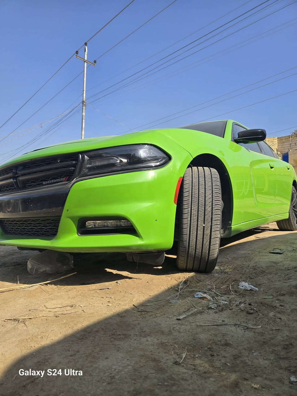 للبيع موديل 2017\\ رقم واسط جاهز الحادث بدنه ولبنيد لون بلادي اخظر فووول مواصفات السعر 225. دخول جديد كتاب ظباط/***********
