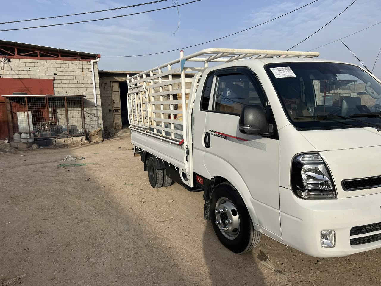 عالي مسكر موديل 23 فول وربع 6دكم رادارت +كامرات  امامي خلفي بلادي تبريد بيانو  رقم بغداد بسمي ماشيه 18الف اخت الزيرو السعر 260 وقابل للتفاوض مكاني ديالى بعقوبه الصناعه الثالثه ***********. بشرط التحويل مابيع إذا مو تحويل
