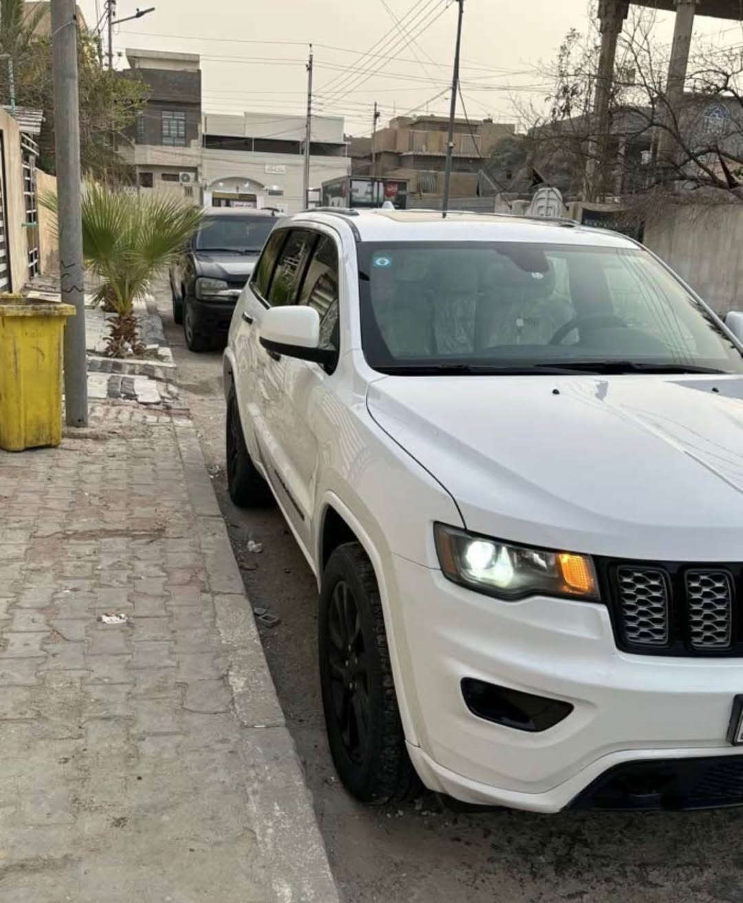 جيب شيروكي كندية بلاك توب ابيض 2017
فقط بارد +ضربه وصبغ بالجاملغ الايسر والصندوق السيارة ماشية 100 ميل
المواصفات :
المحرك : V6. 3.6L . كفاله
* دفع رباعي 4x4 .
*شفتات كير
* ويل قياس 20 انج .
* سقف فتحه
* شاشه كبيرة 8.4
* المصابيح الأمامية زنون .
* كشافات الضباب زنون .
* تشغيل عن بعد .
* صندوق كهربائي.
* حساسات خلفية .
* كاميرا خلفية .
* بلوتوث تلفون .
* محدد سرعة .
* نظام التشغيل والاطفاء الاوتوماتيكي (Auto Start
• (System
Auto Break System) نظام بريك اوتماتيكي *
* رقم بصرة جديد بسمي سنويه تنتهي 2030 تحويل ثاني
يوم ‭+964 777 934 5554‬
السيارة للمراوس البصرة, العراق


**إذا كنت صاحب هذا الإعلان وتريد حذفه لأي سبب، رجاءا أرسل رسالة إلى الدعم الفني**