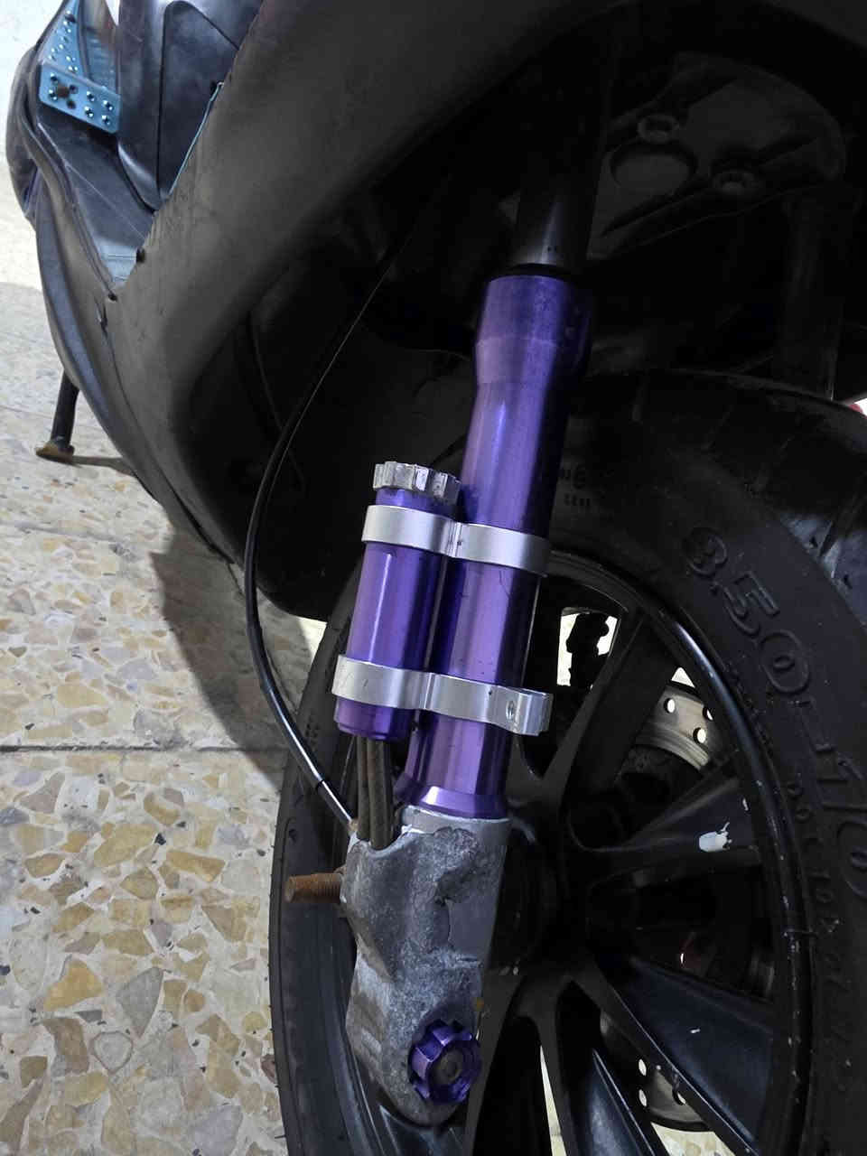 سلام عليكم دراجه للبيع ماكس عدله كلشي شغال سلف هندر كهرباءيات شغال كامله دراجه نضيفه كلش سعر خاص ***********
