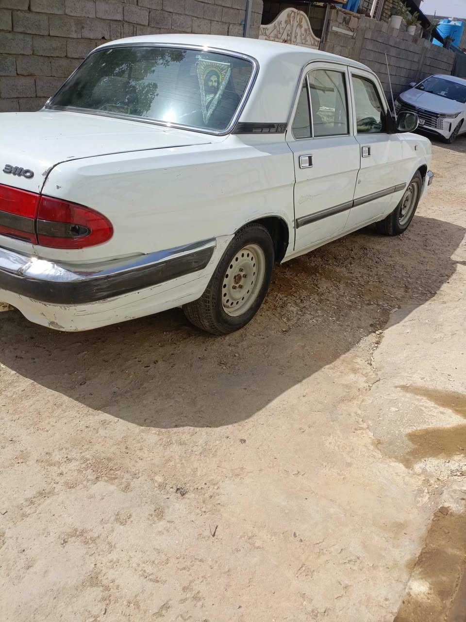 سلام عليكم
فولكه موديل 2004 بسمي تحويل مباشر 
مكينه كير بطه 2500 جدد على ايدي 
تبريد ثلج مال ارنب 
كهربائيات كلها شغاله وبلاديه بدون جطل 
سكنات بطه شادلها لايت عالي ناصي 
سنتر لك اربع بيبان وجنطه 
جام كهربائيات كله
سياره بدون ضربه تكم شواصي الغود حوضها كله بلادي ونضيف
 صفاحه حلوه
 جام كله بلادي مال شركه العامه 
داخلها جديد وبلادي 
سبير عدتها طفايتها جكها كل بلادي 
السعر 55 بيه مجال بسيط و بالعافيه على الياخذها
مكاني بغداد الاستفسار على الرقم ***********
