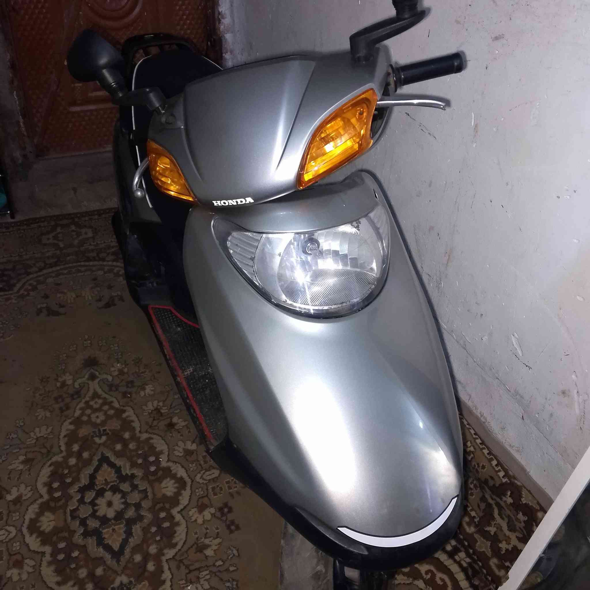 دراجه  للبيع سبيسي ياباني رمبه جديده كهربائيات كله شغاله لاستفسار مراسله الصفحة او الاتصال على الواتساب  ***********1
