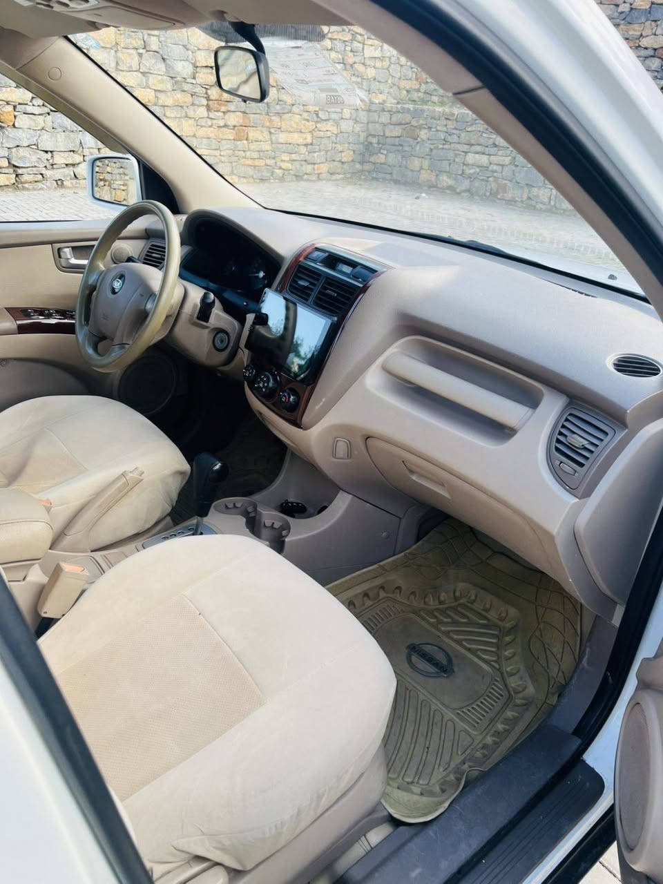 بەناوی خودا
کیای سبۆرتاج 2010فول فول مواسەفات ماشااللە دەوێت وەک شەریکە ماوەتەوەبێ بۆیاخ ناوزەرد،کامێرا
ناوفۆرمیکا،سڵایت،ABS،دوسویج کۆنترۆڵ بێنج ویل کەب، ئۆکسە شاشە ئایبات ، ،بلێتی تازەیە،سەنەوی تازەیەبەناوی خۆمانەوەیە وەکالەت ئەکەینەوە قفڵی 117$              ***********.   *********** حلبجة, السليمانية
