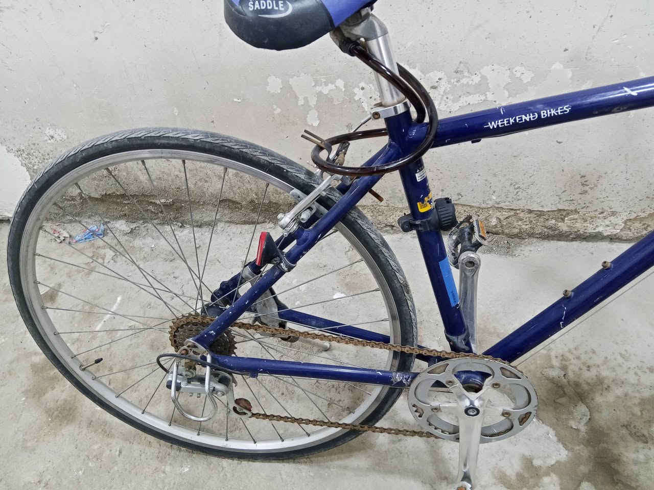 السلام عليكم بيسكل c700 للبيع نظافة عامة كلة شغال وممتاز حلو بسياقة مرتب ونضيف  السعر 140 وبي مجال شراي اتصل فقط  واتساب متواجد ***********
