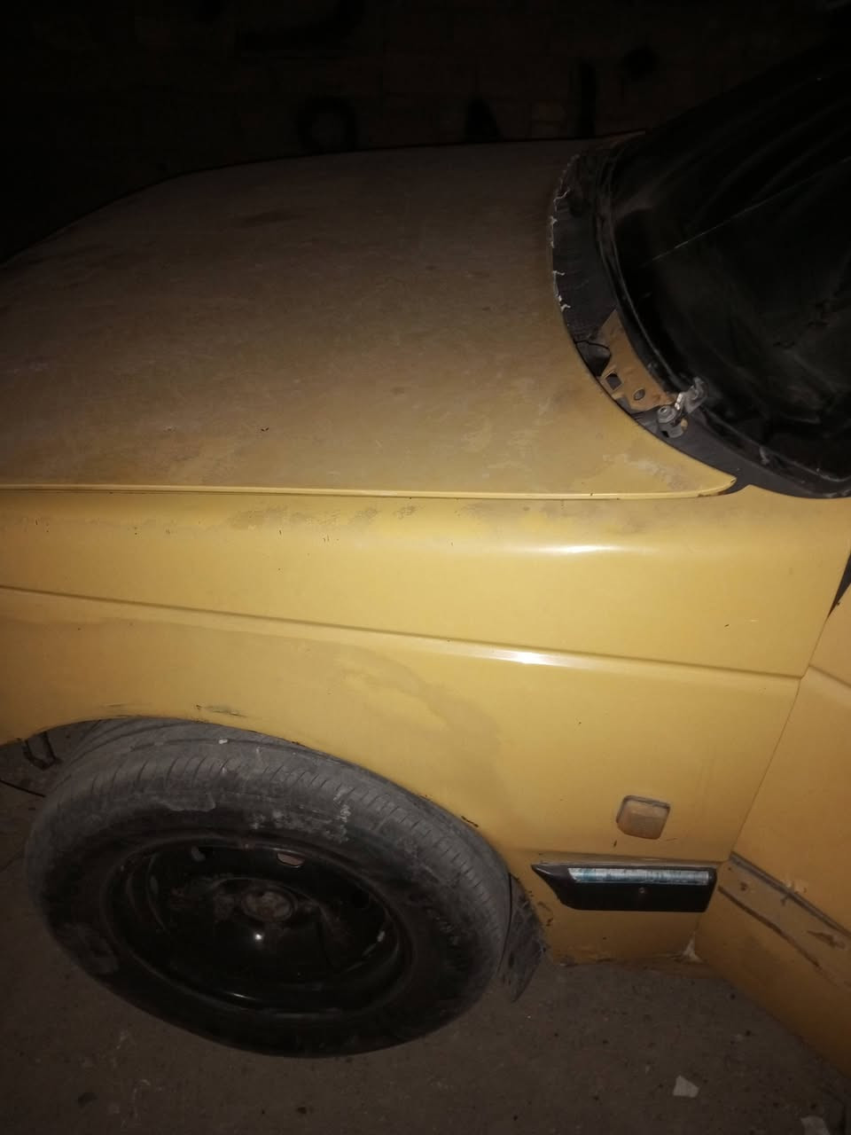 سياره بيجو 405 للبيع رقم ميسان
سعرهه 14 ورقه وبيهه مجال ***********
