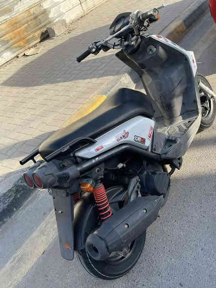 السلام عليكم دراجة سكنس جبلي للبيع الدراجة خير من اللة على وضع الرمبة دراجة مكفولة كفالة عامة دراجة مختومة ختم واحد وية المكينة كلشي بيهة شغال 
مكاني بغداد الدورة ابو دشير 
الرقم ***********
السعر على الرقم
