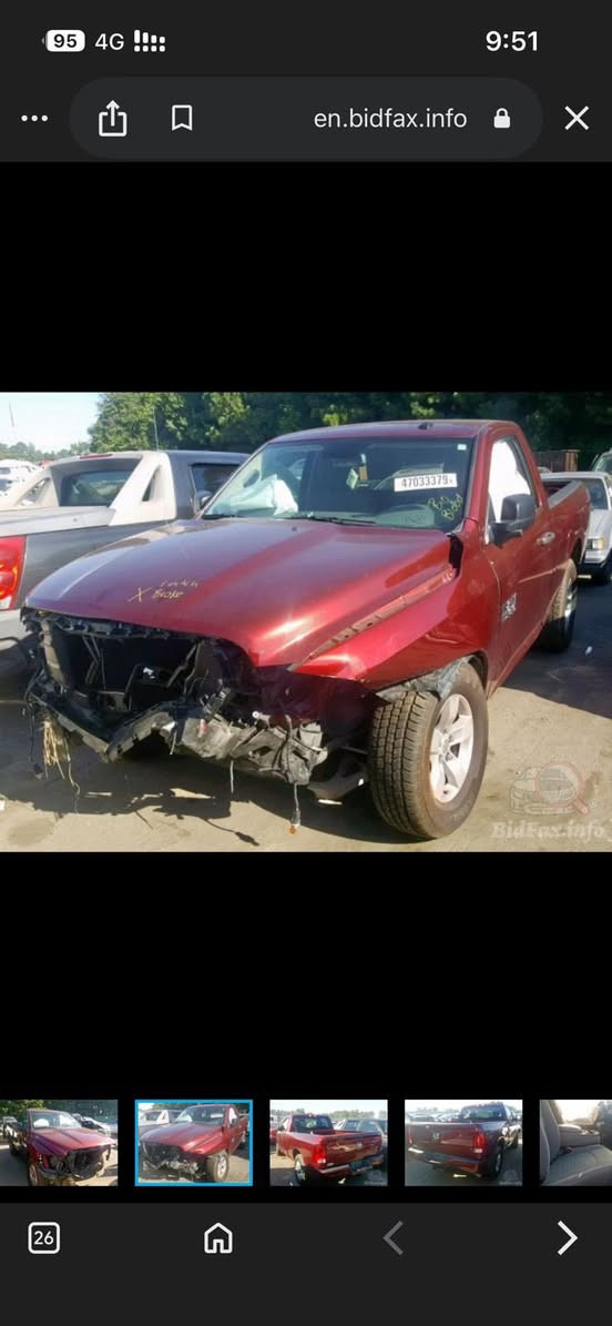 السلام عليكم
دوج رام 2018 RAM كلاسك تك قمارة 
السيارة بأسمي تحويل ثاني رقم انكليزي 
حادث بجم الايرباكات طاكة
لون ماروني 
‏6v سلندر  3.6
كير ماوس 
شاشه
تحكم ستيرن 
منضومة زنون 
لدات شباك 
لدات امامي خلفي
مواصفات الكلاسك المعروفه جاهزة من كلشي حداده مكينه 
نصبت السيارة احلة من الصور  
السعر (165$) بيهة مجال للاستفسار  ***********
مكان السياره البصرة القبلة حي الجامعة
