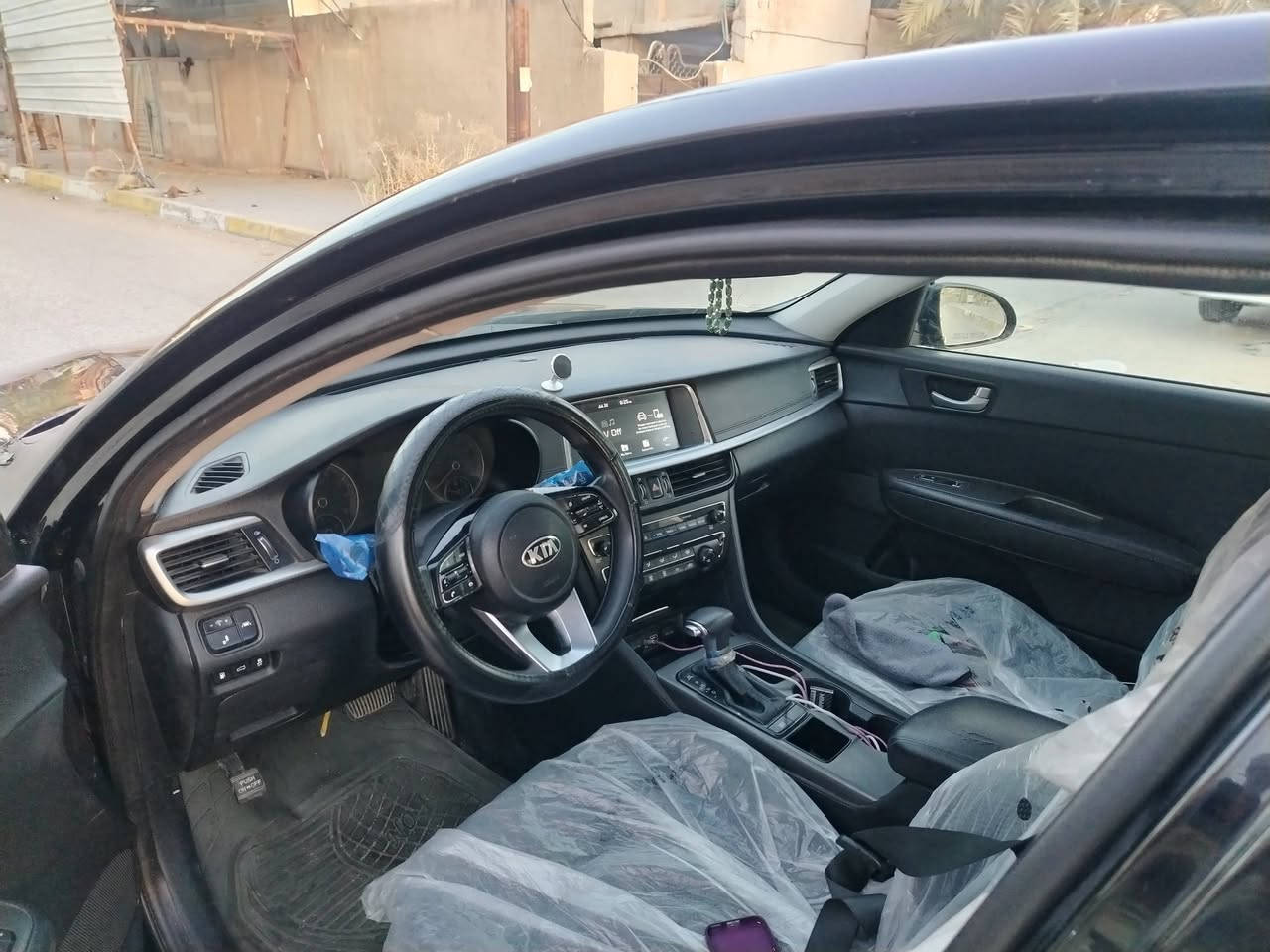 يالله السلام عليكم سياره نواع اوبتما موديل 2019 وارد أمريكي  سياره نص فول  جاهزه من كلشي مكينه كير حداديه تبريد كفاله عامه كامره شاشه حساسات ستيران كشن كهرباىي  مري شفط بيها 2 قطع حادث أمريكي  بدون دواخل جاملغ بنيد باب تبديل تبديل سياره جاهزه من كلشي  ابسمي تحويل مباشر  مكان كربلاء  اتصال على هاذه رقم *********** السعر 112 بيها مجال
