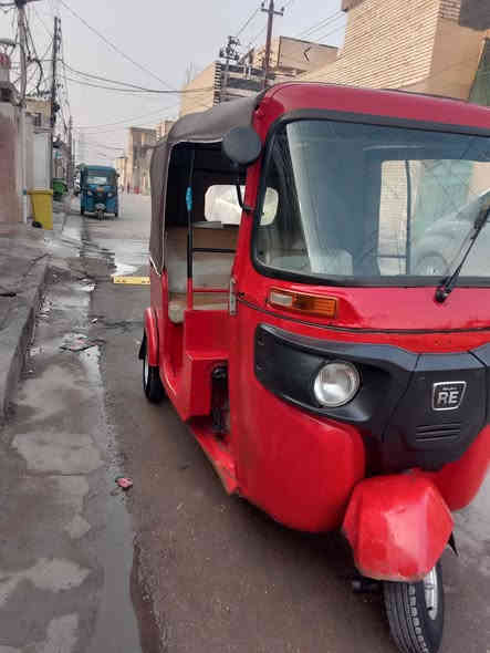 السلام عليكم تكتك باجاج موديل 18 تعمير عام كهربائيات شغاله مكينه بيه نضوح أوراق نقص مكاتبه ومنفيس المصطفى السعر 3500 وبيه مجال ادمن وافق رقم الهاتف ***********
