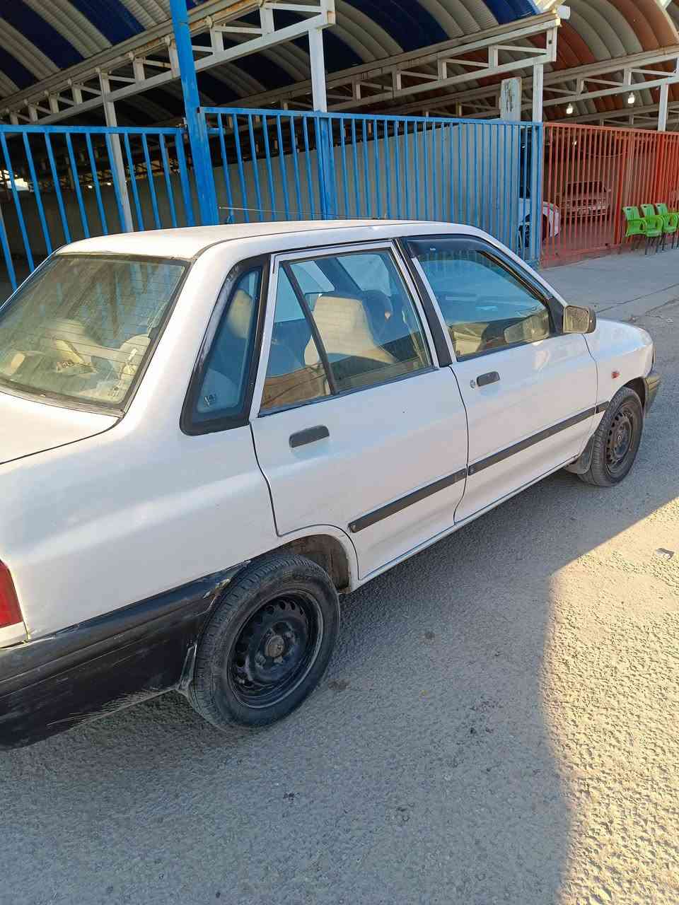 السلام عليكم موديل 20012 سعر 30 بيه مجال *********** عنوان نجف حتى رقمه حلو موميز
