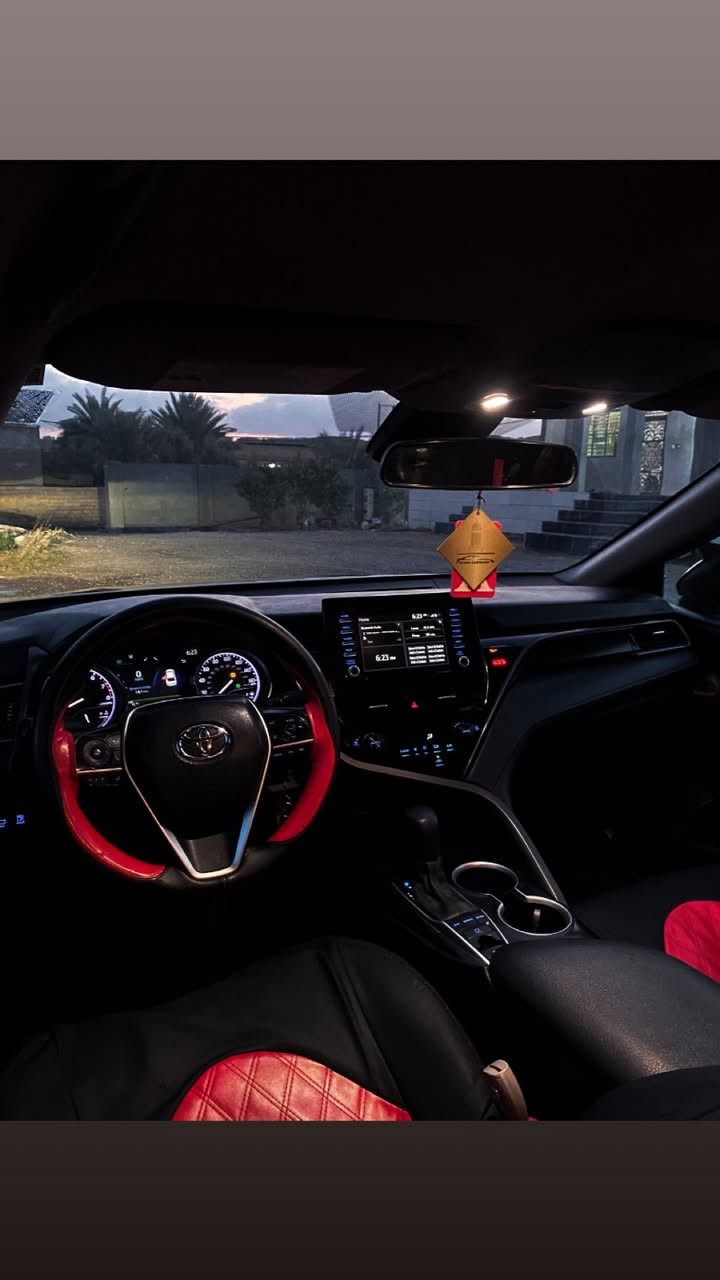 السلام عليكم
كامري للبيع موديل 2022  مواصفاتLa 
ضرر قطعه وحده  سياره جديده كلشي ماناقصه
 سعر 185 وبيه مجال


**إذا كنت صاحب هذا الإعلان وتريد حذفه لأي سبب، رجاءا أرسل رسالة إلى الدعم الفني**