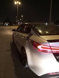 كيا اوبتيما امريكي للبيع  موديل 2018 رقم بغداد فول ما عده الفتحة  ميحت...