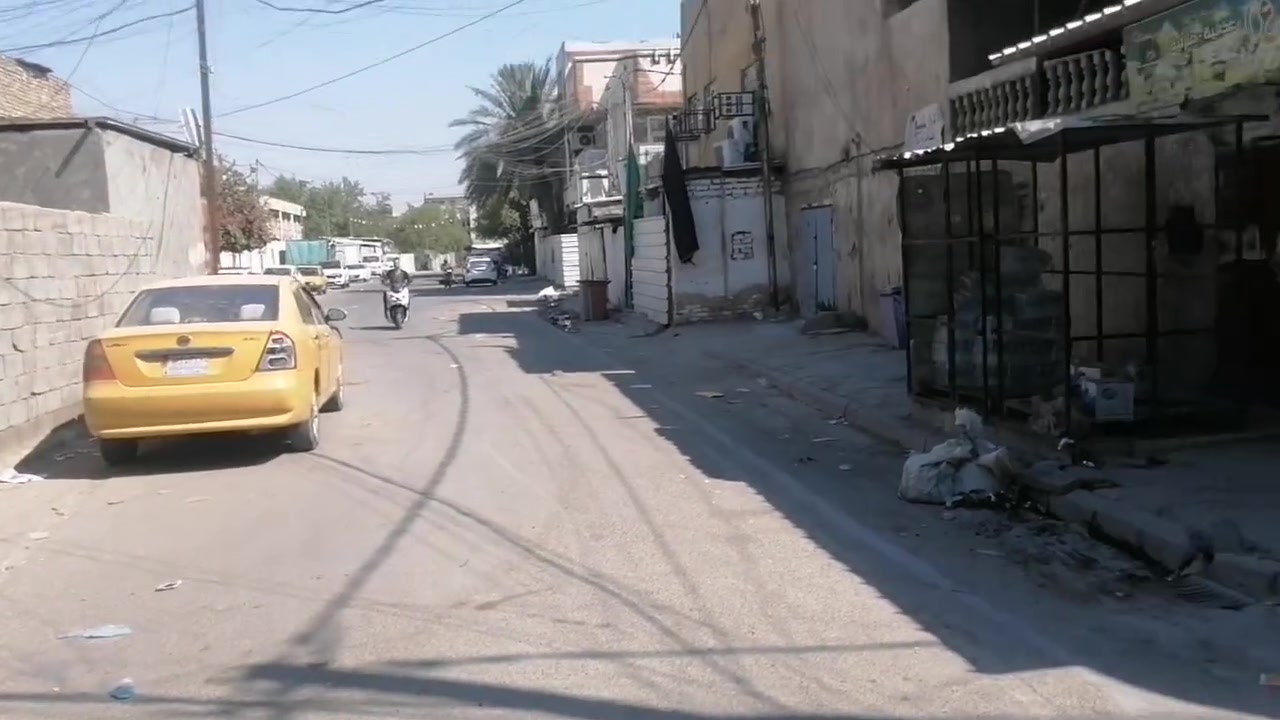 سلام عليكم بيت بلشعلة عطاع الول  مساحة ١٦٠ متر بسم شخص واح
البيت بي ٤ غرف + استقبال جبيرة 
+ محلات ٢
علمن البيت عكادة
سعر البيت  ٣٠٠ مليون بي مجال بصيط للشراي
*********** رقم صاحب الدار
