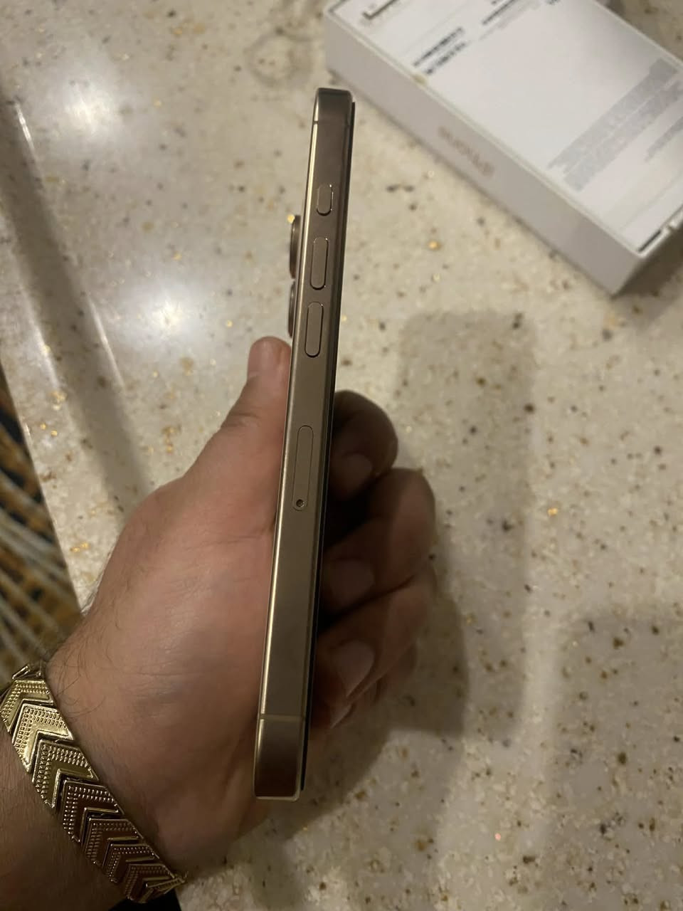 ايفون 16 برو ذاكرة 256بطارية 100مستعمل قليل وكالة ماستر
سعر مليون وميتين الف
***********
