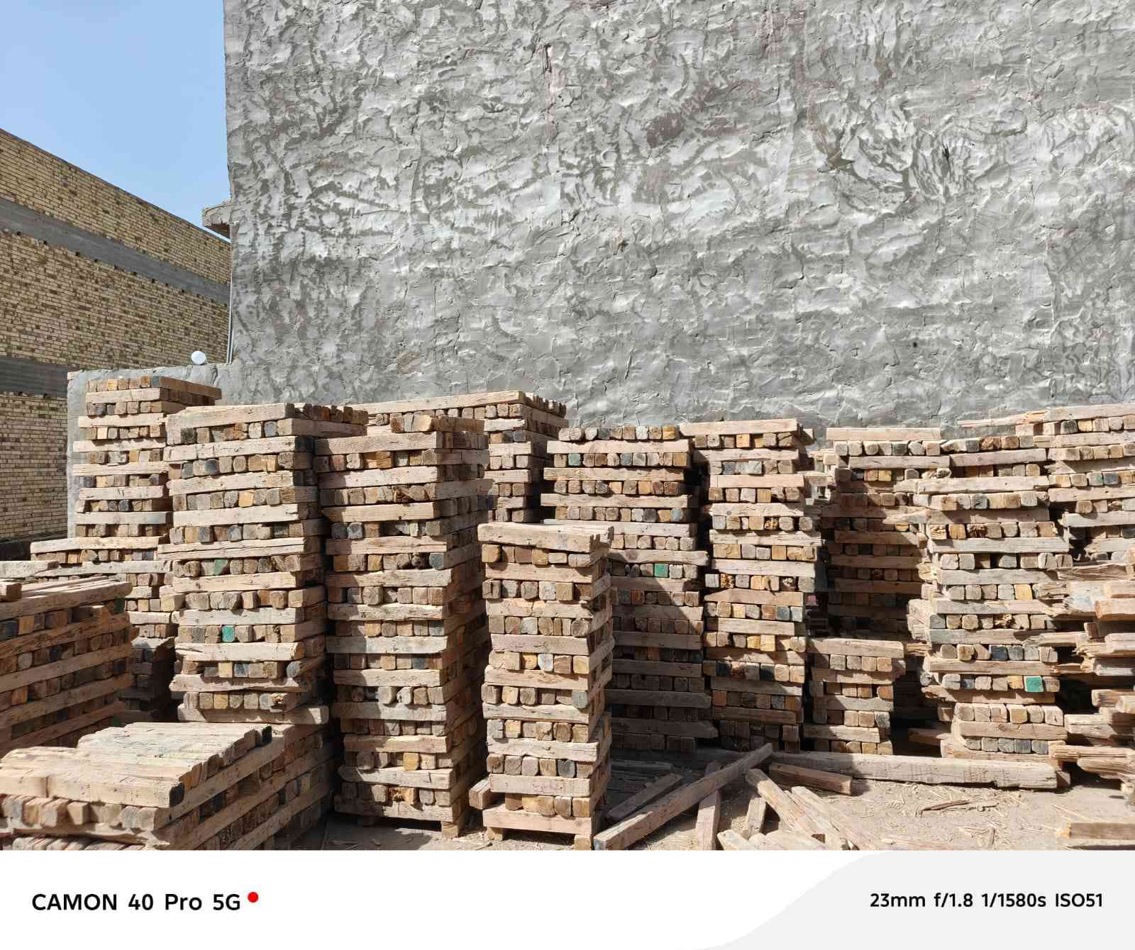 ا
السلام عليكم مقاصير 2*4و3*3كميه مفتوحه بسعر مناسب العنوان بابل ***********
