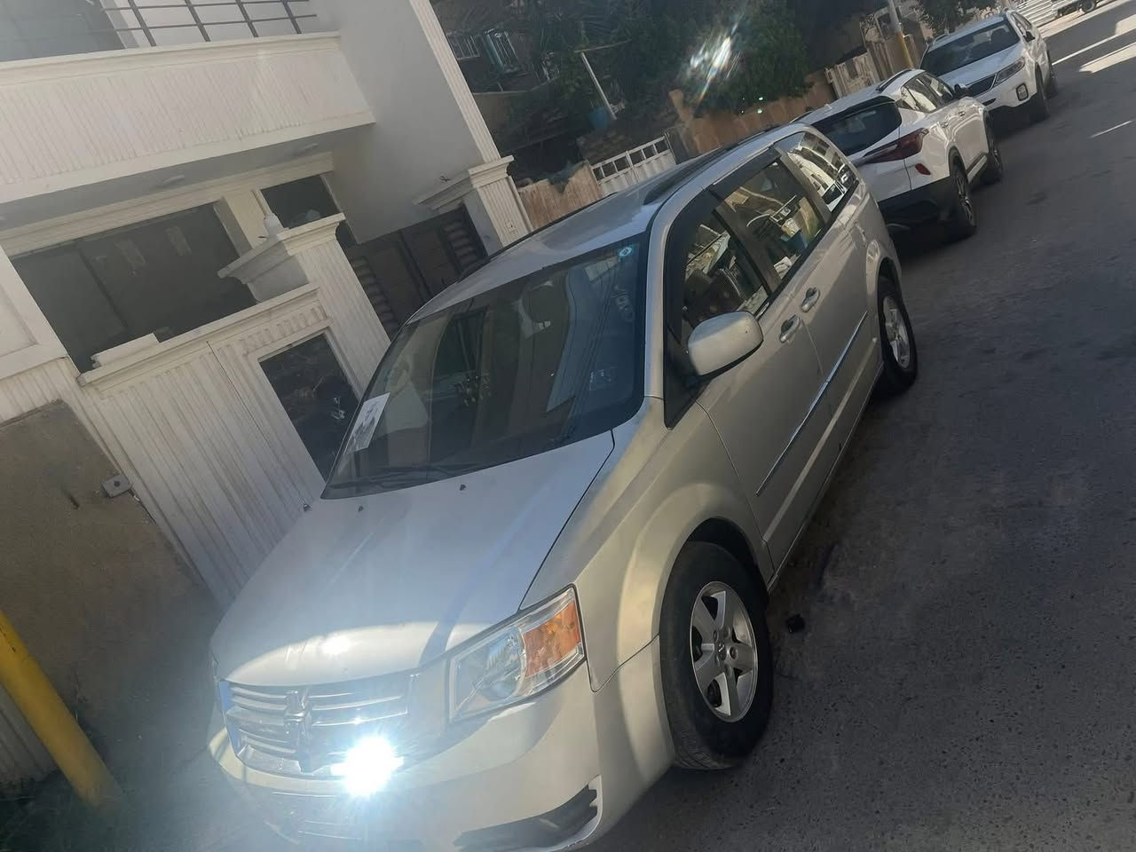 دوج كرفان مديل 10 رقم بغداد مشروع وطني سعر 120  وبيهة مجال بسيط  بيبان كهربائي عدة جنطة مكيانيك تحكم ستيرن صدر جديد كير جديد مال كصة شاصي سليم ارباك بردة جهت سايق بيهة حادثهة جاملغ امامي ايسر وراجع بارد بدون فتح   وسونر مرافق بصورة ***********
