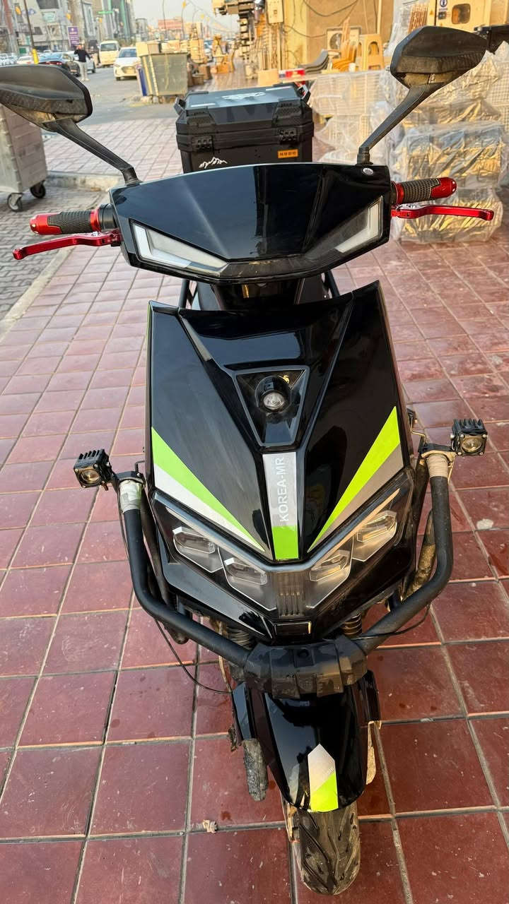 السلام عليكم  دراجه شحن سكنس مدرع معروفة دراجه جديده السعر 800وبيها مجال ***********
