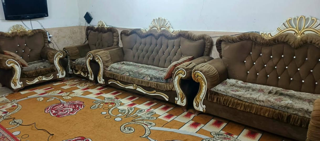 سلام عليكم
تخم خمس قطع
سعر 250 وبي مجال


**إذا كنت صاحب هذا الإعلان وتريد حذفه لأي سبب، رجاءا أرسل رسالة إلى الدعم الفني**