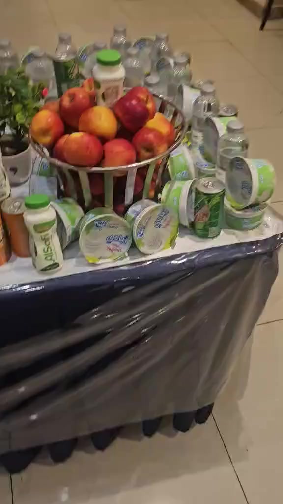 بسم الله الرحمن الرحيم شركه الايمان الحج العمره قافله الحاج مكي 
إستلام جوازات عمره شوال مبارك 
البر باصات حديثه مكيفه
مع ثلاث وجبات الطعام بوفيه مفتوح
سكن المدينة المنورة جوهره الرشيد
سكن مكه المكرمه شارع ابراهيم خليل مشي عل قدام مسجد حرام
مع هدايه حرامات رجالي ونسائي
حقائب كبيره صغيرة
مزارات المدينة المنورة 
مزارات مكه المكرمه  اتصال أرقام *********** ***********
