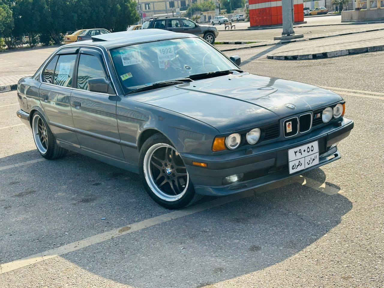 سياره بي ام دبليو موديل ٩٢ جاهزه من كير ومحرك و تبريد و حداديه و كهربائيات كلها شغاله رقمها دهوك سنويه نافذه بال ٢٠٢١ راعيها موجود يريد تحويل بيها وكاله السياره
لونها اسمنتي 
العنوان العماره 
السعر ٥٥ $ 
الاتصال عل الرقم ***********
