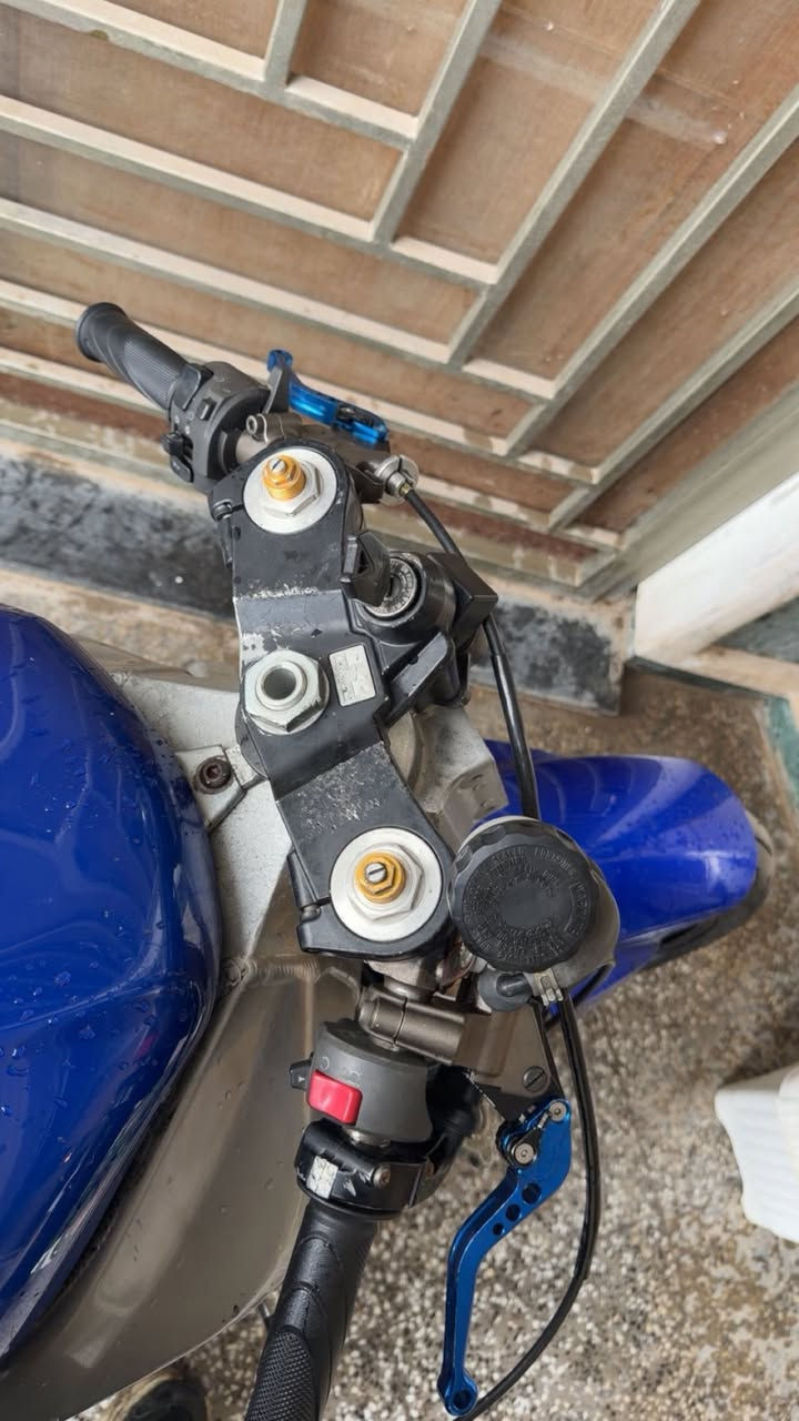 يالله كاوسكي 2004 محرك 636 الدراجه كفاله عامه من كلشي مكينه مكفوله ***********
