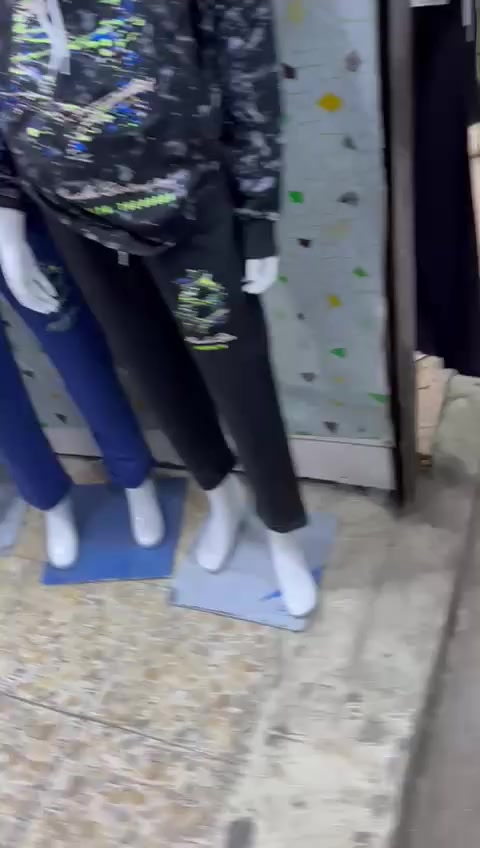 ملكانات جدد العدد ٣
بغداد مدينه الصدر سوك الوحيلات
***********
