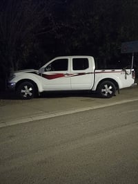 نيسان نافارا • ٢٠٠٩ • رانية