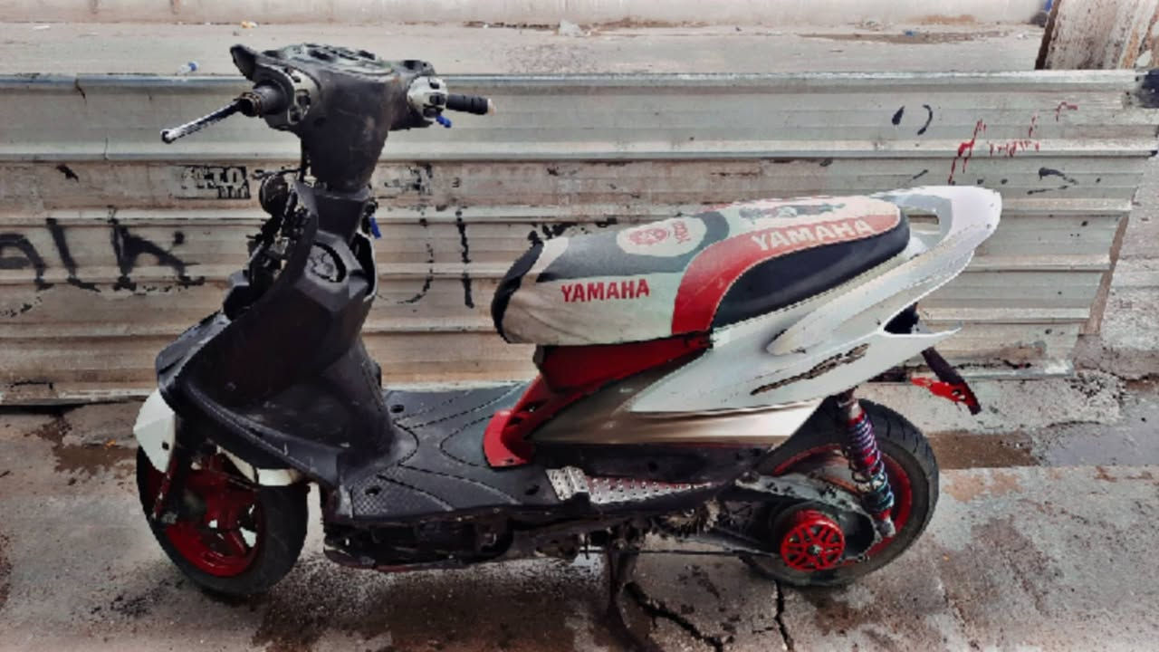 دراجه سكنز فحل كابريتر دراجه تخبل بل شلعه معدل بس خربطه مال كابريتر دراجه مزوده خارج مو مكينه كفرات موجوده بس لبجم شوي تعبان السعر 350 رقمي 0778011365


**إذا كنت صاحب هذا الإعلان وتريد حذفه لأي سبب، رجاءا أرسل رسالة إلى الدعم الفني**