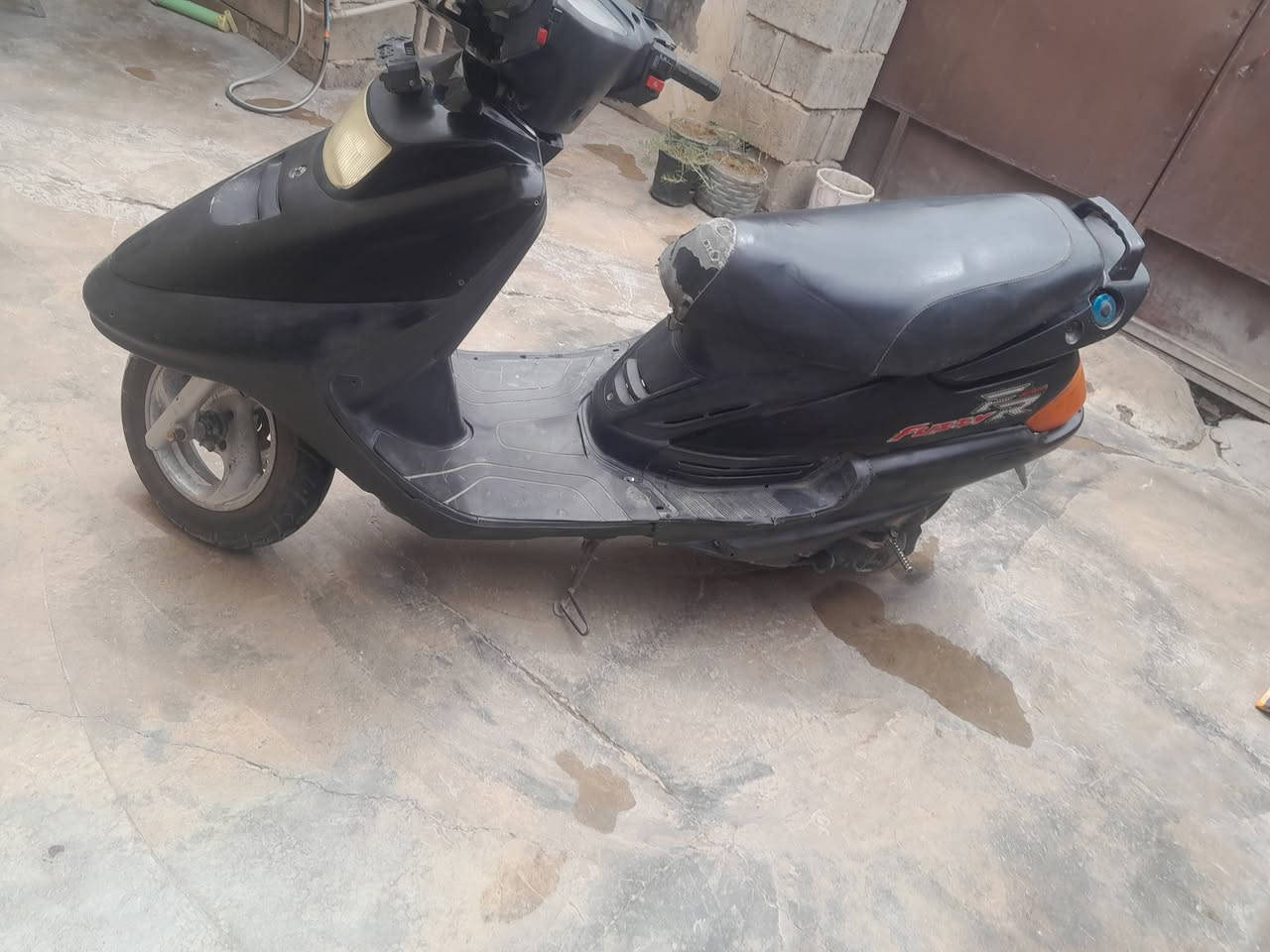 مطور أي نقص مابي شغال السعر 250  بي مجال رقم الهاتف ***********
,
