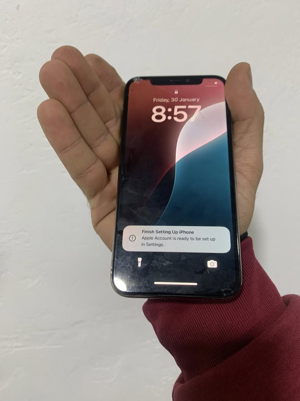 ايفون xs فقط xs بطاريه مبدل شاشه كل بيلاد شاشه بي كسر 64 كيكا بطاريه مبدل اصلي فيس ايدي يشتغل سعر 90 ألف بي مجال قليل وتساب ***********❤️
