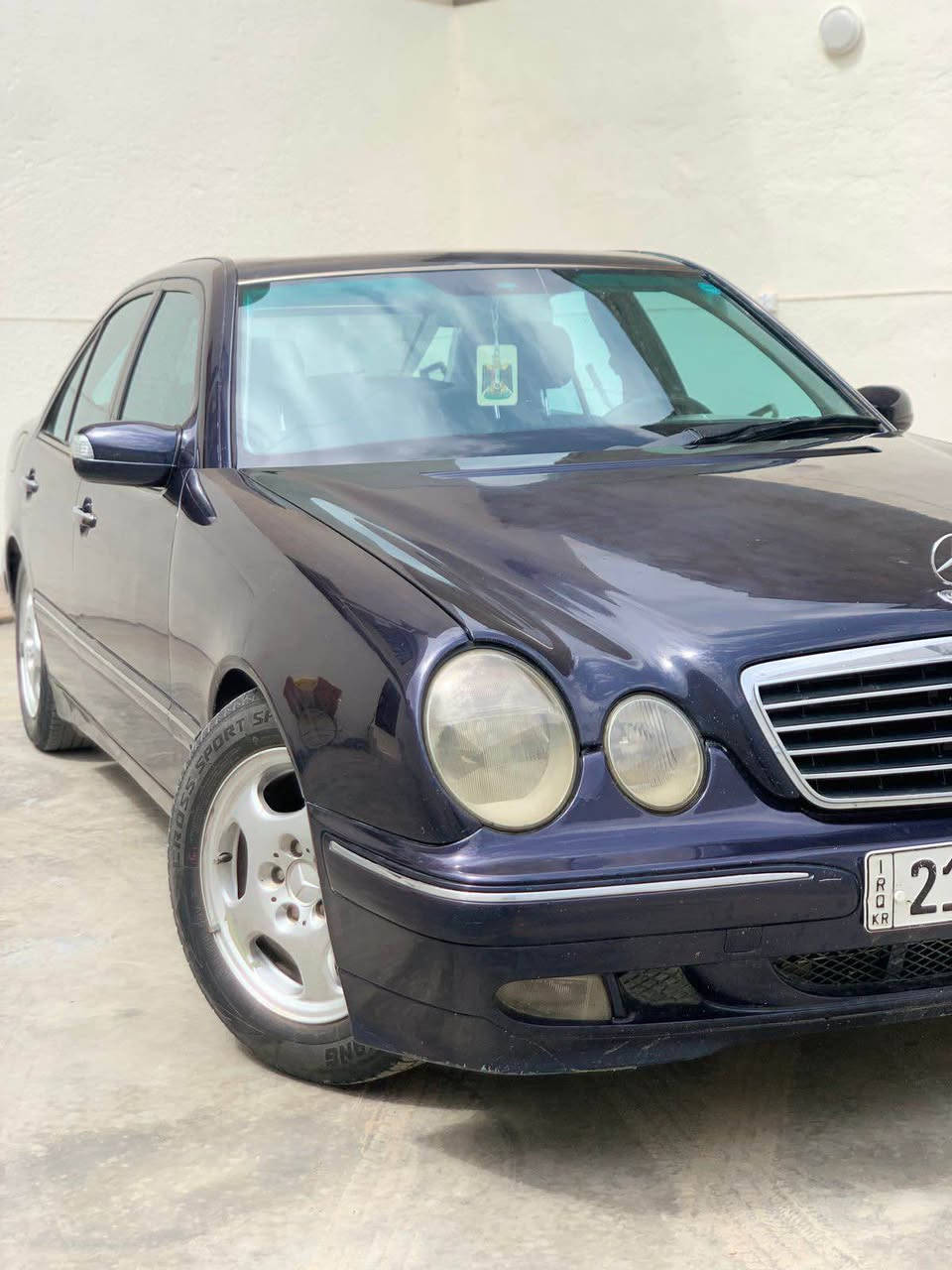 مرسيدس 2000 افكاندر الفووول
محرك 320 ( V )
 مكفول كفاله عامه من ضربه و تبديل و المعجون و الخياس 
بيها صبغ كلير اثر جراد فقط 
صدر امامي خلفي جديد 
كشنات كهرباء + جلد + تغليف 
فتحه و مواصفات الباقيه معروفه  
رقم سليماني   للاستفسار ‭*********** 
السعر 118  بيها مجال بغداد, العراق
