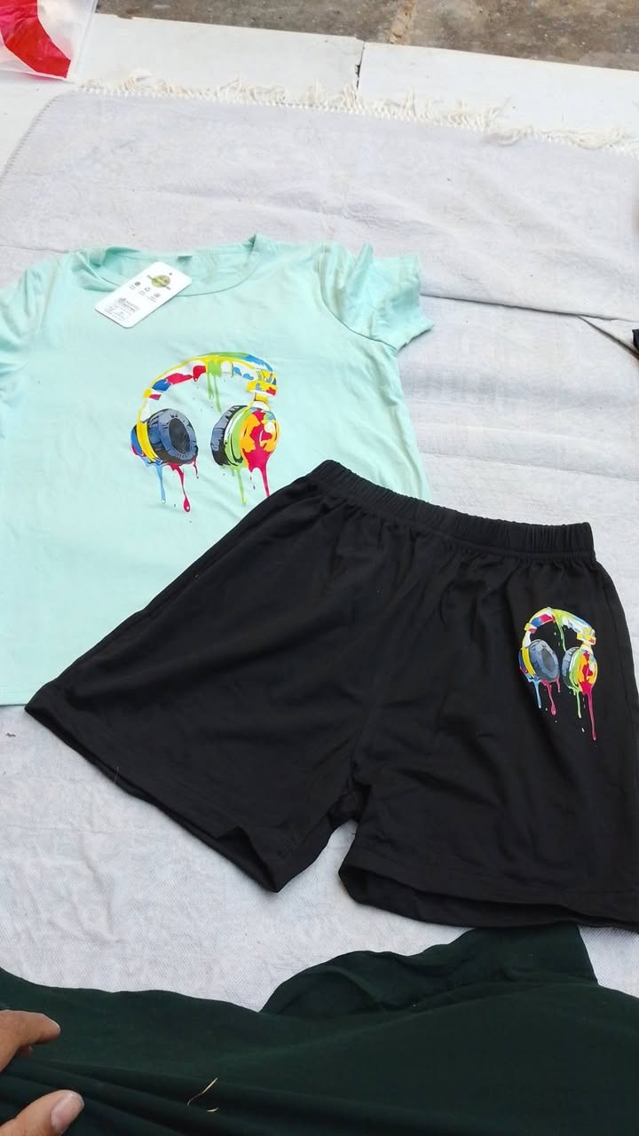 مساء الخير بنات توفر ملابس اطفال الاسعر علا 4 والبناطير علا 5 وموجود توصيل الف


**إذا كنت صاحب هذا الإعلان وتريد حذفه لأي سبب، رجاءا أرسل رسالة إلى الدعم الفني**