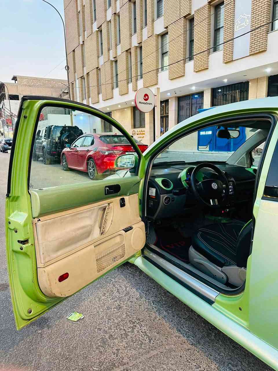 السلام عليكم بيتل موديل 2000محرك 2000كير ومحرك كفاله تبريد شغال صدر امامي خلفي جديد تايرات جديد دوشمه جديد سياره مصروف عليه هواي ادامه كامله للسياره بسمي السياره تحويل مباشر سعره 48 وبيه مجال  *********** وترهم مراوس حسب القناعه وطي فرق
