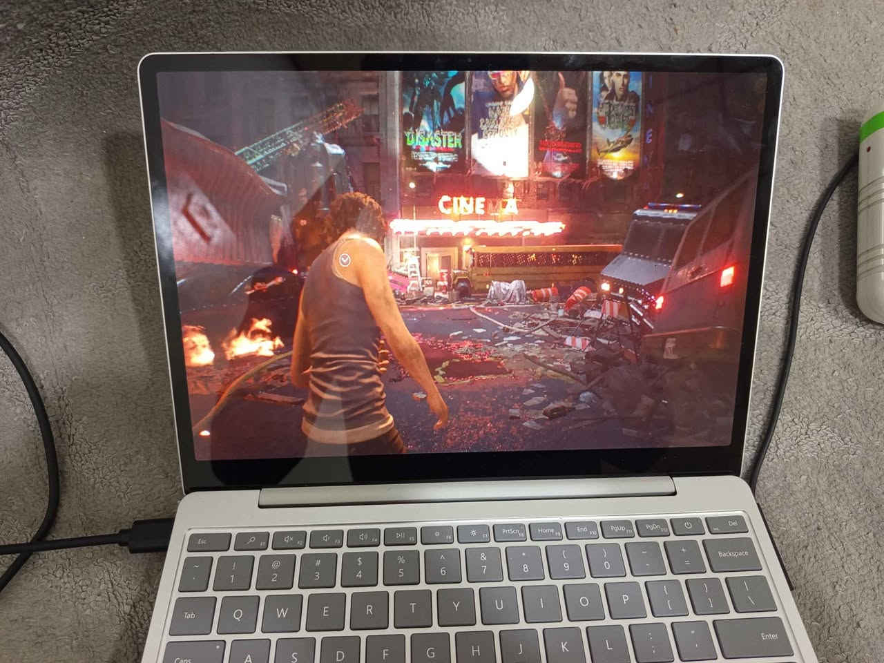 باشە، ئەمە نسخەیەکی زۆر جوانتر بۆ ئیعلان و فرۆشتن کە سەرنجی موشتەری زۆر دەگرێت:

---

💻 Microsoft Surface Laptop Go 3

✨ لاپتۆپێکی سووک و خێرا Microsoft

⚙️ Processor: Intel Core i5-1235U (12th Gen)
🎮 Graphics: Intel Iris Xe
🧠 RAM: 8GB LPDDR5 – 5200MHz
💾 Storage: 128GB SSD UP TO 1TB

🖥 Display:
12.4" PixelSense Touchscreen
Resolution: 1536×1024 (3:2)

🔋 Battery: تا 15 کاتژمێر بەکاربردن

⚡ Ports:
USB-C | USB-A | Headphone | Surface Connect

📡 Connectivity: Wi-Fi 6 + Bluetooth 5.1

⚖ Weight: تەنها 1.13kg (زۆر سووک و گونجاو بۆ گەشت)

کار
تۆنی ماوە وەکو لۆک ماوەتەوە🏳

✅ گونجاو بۆ:
• خوێندن
• کارەکانی ئۆفیس
• بەرنامەسازی
• بەکاربردنی ڕۆژانە

✨ Qualityی Microsoft + دیزاینی زۆر جوان السليمانية, العراق


**إذا كنت صاحب هذا الإعلان وتريد حذفه لأي سبب، رجاءا أرسل رسالة إلى الدعم الفني**