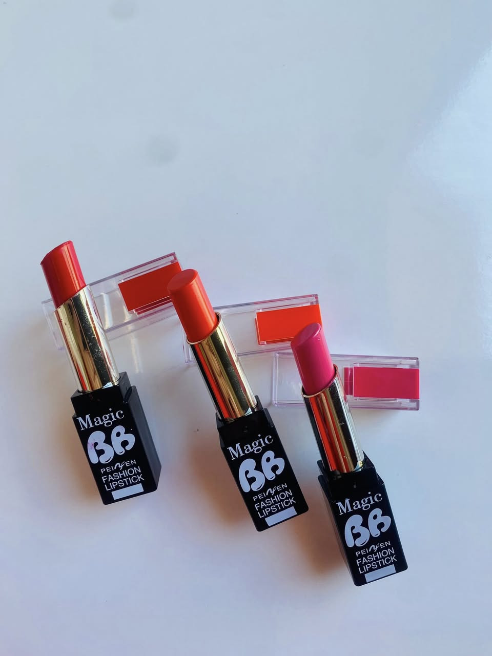 حمر بـالون مختلفه وعطور ونكهات 
وأسعار كلش مناسبه 
يوجد توصيل 📍


**إذا كنت صاحب هذا الإعلان وتريد حذفه لأي سبب، رجاءا أرسل رسالة إلى الدعم الفني**