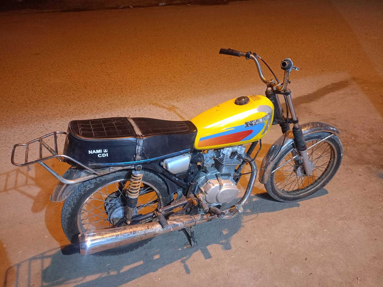 للبيع دراجه نامه ادوات لسعر 300
لعنوان بصره كرمت علي  ***********
