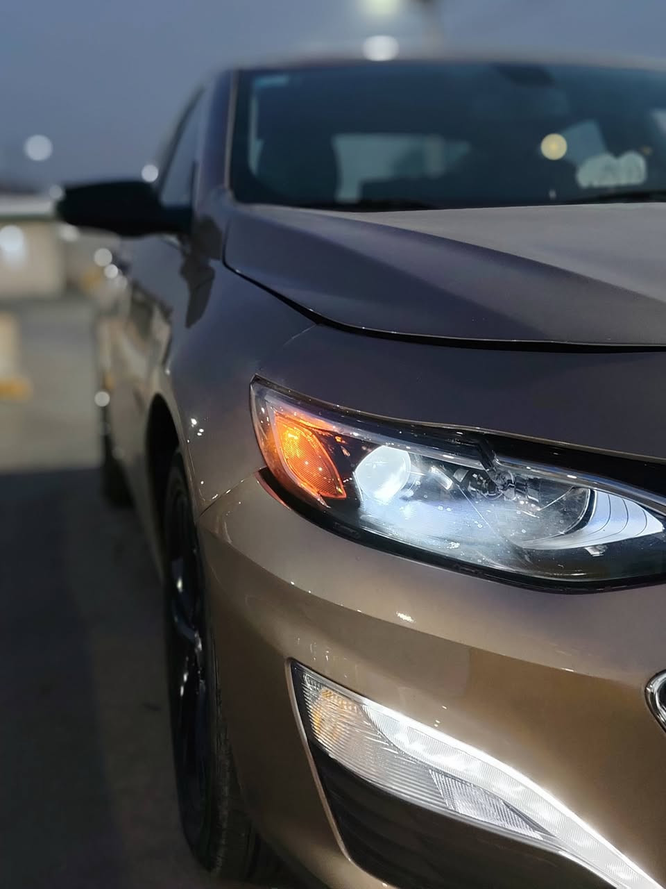 سلام عليكم ماليبو موديل 18 بغداد بسمي (واذا اكو مراوس عادي) 
حادثه جاملغ وبنيد بدون دواخل  ومحدث البجم موديل ٢٤
وعدت صبغ البنيد والجاملغات اثر شخوط
والجاملغ الخالفي صبغ اثر وكعت باب عليه
كير مبدله زيره مماشي وعندي صورته من مبدله
سياره كلش نضيفه

عنوان بغداد الحريه
***********

السعر ١٠٠ وبيه مجال
