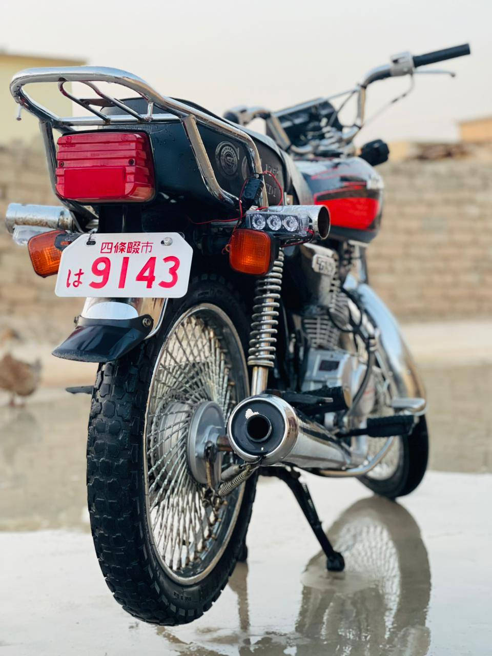 السلام عليكم
ماطور نامة برو موديل21
شرط المحرك مامطخوخ صبانة
منفيس مكاتبة كزوز صراخ
السعر500وبي مجال بسيط +يرهم مراوس بقفاز


**إذا كنت صاحب هذا الإعلان وتريد حذفه لأي سبب، رجاءا أرسل رسالة إلى الدعم الفني**